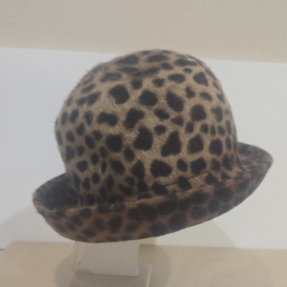 Eric Javits Leopard Print Fur Hat - image 5